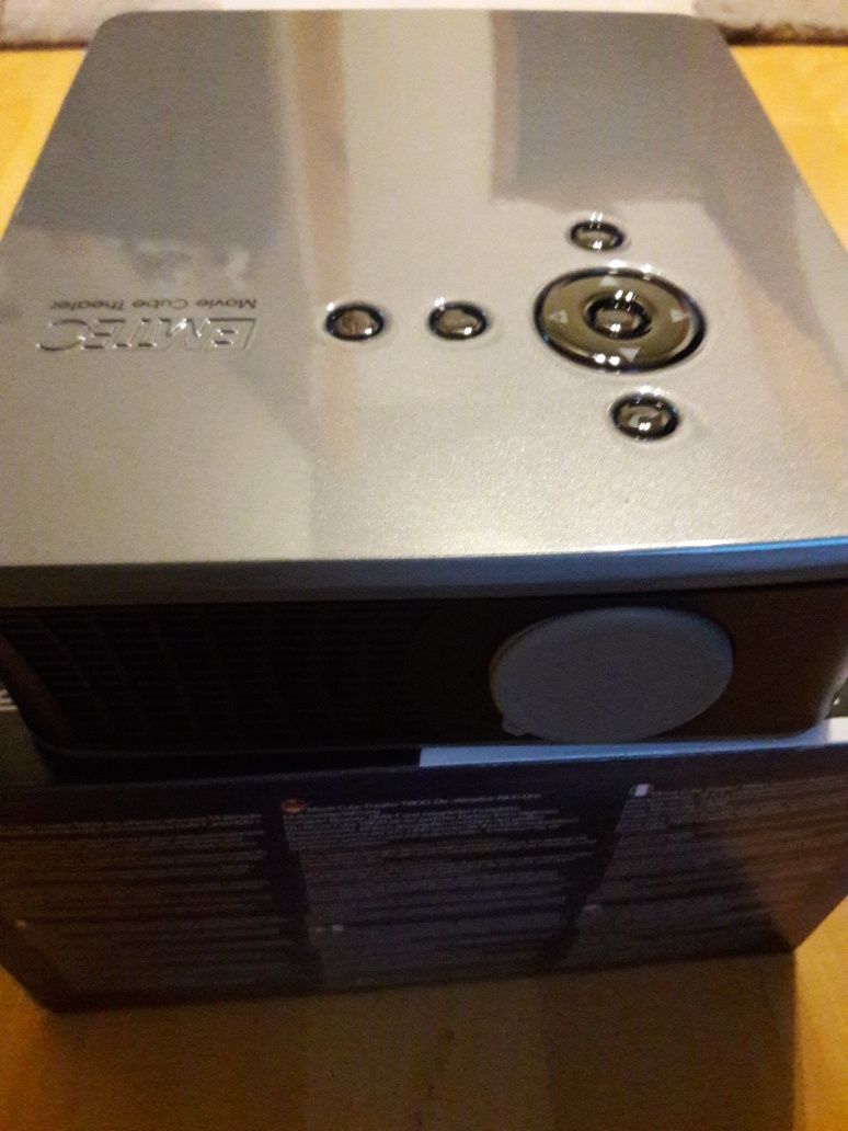 Projektor  multimedialny