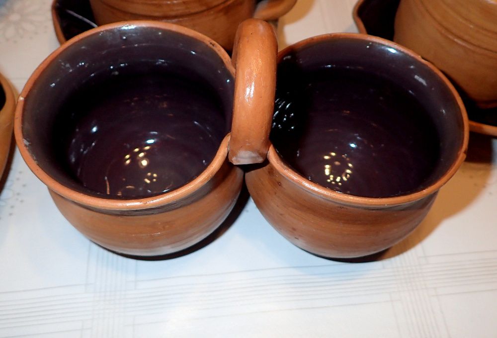Zestaw hand made serwis z gliny rękodzieło kubki talerzyki dzbanuszek