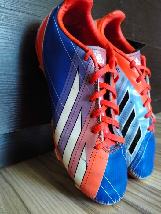 Футбольні бутси б/у