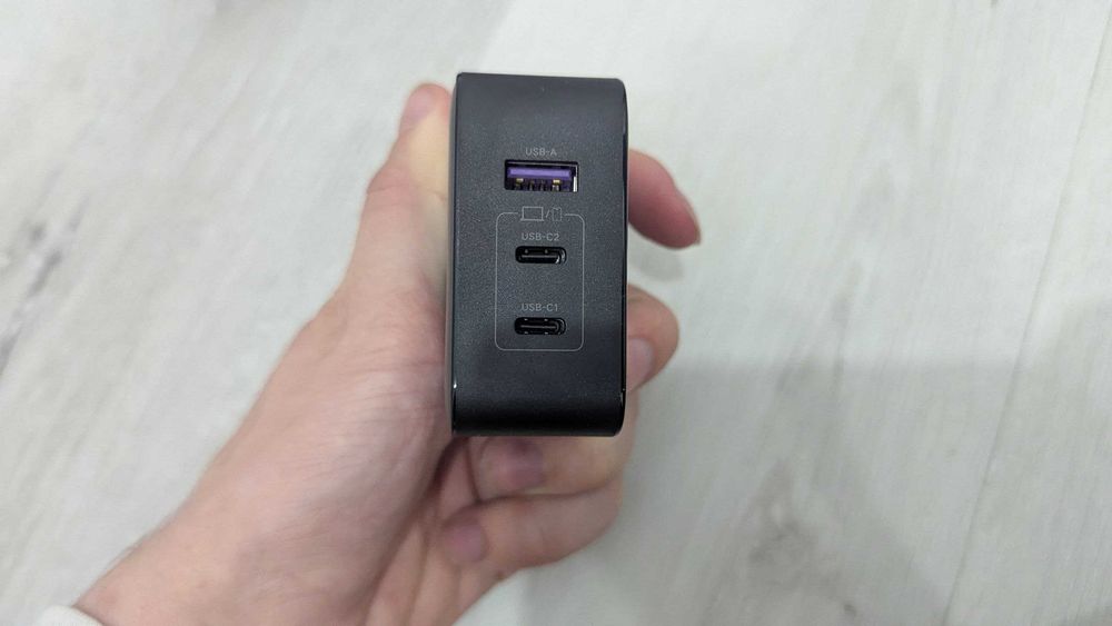 Швидка зарядка Ugreen Nexode GAN Travel 65w для подорожей