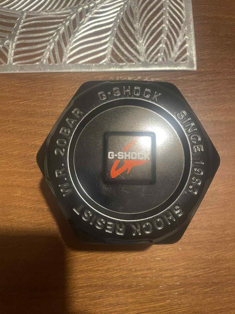 Casio G-Shock – czerwony, pancerny zegarek!


---

Casio G-Shock
