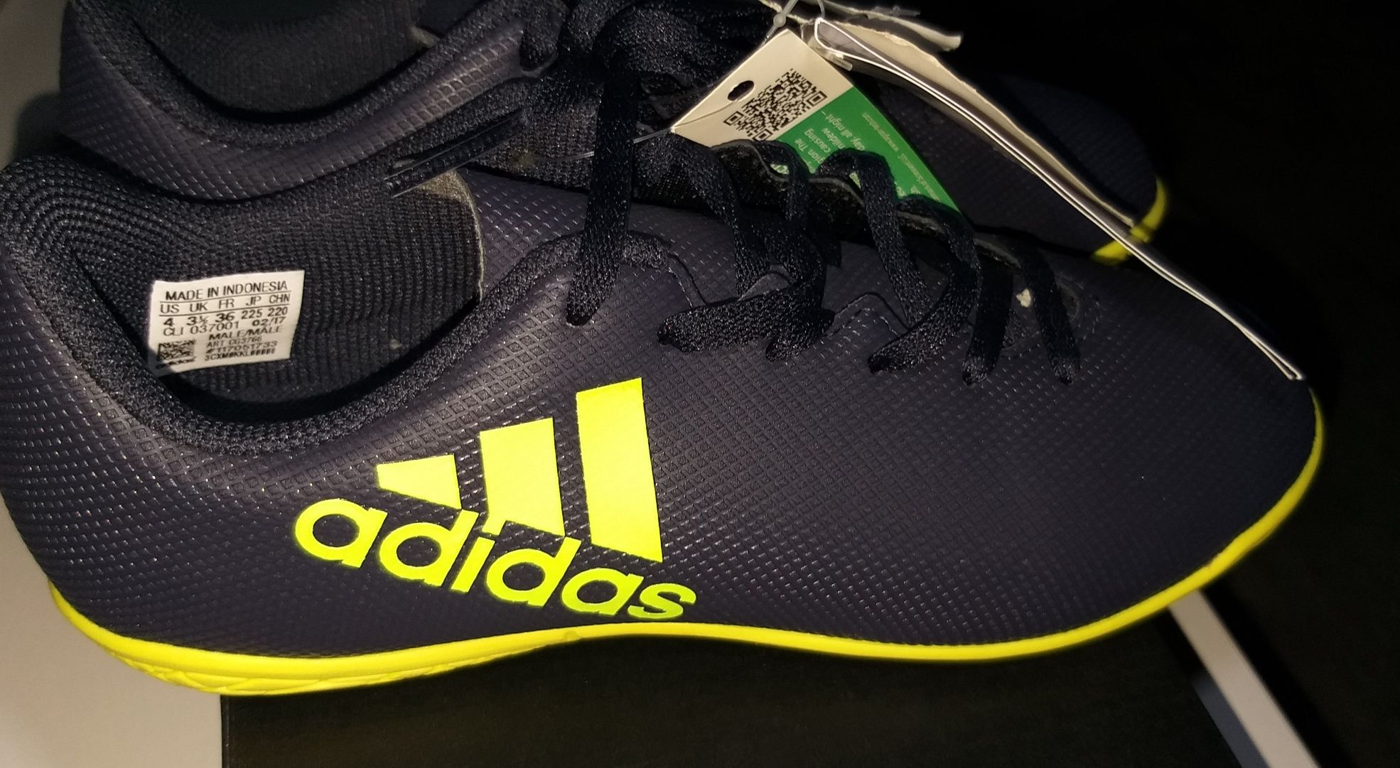 Новая детская футбольная обувь для зала Adidas X 17.4 IN 35p. оригинал