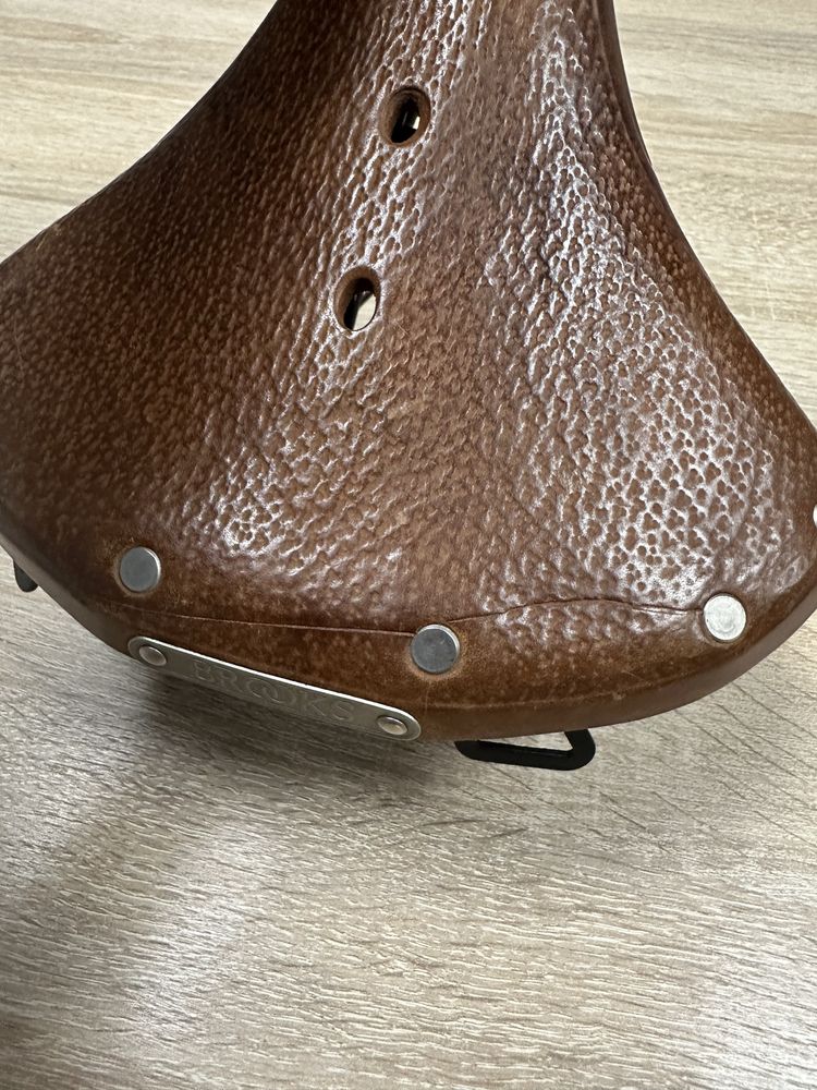 Retro siodełko skórzane Brooks B 67 S