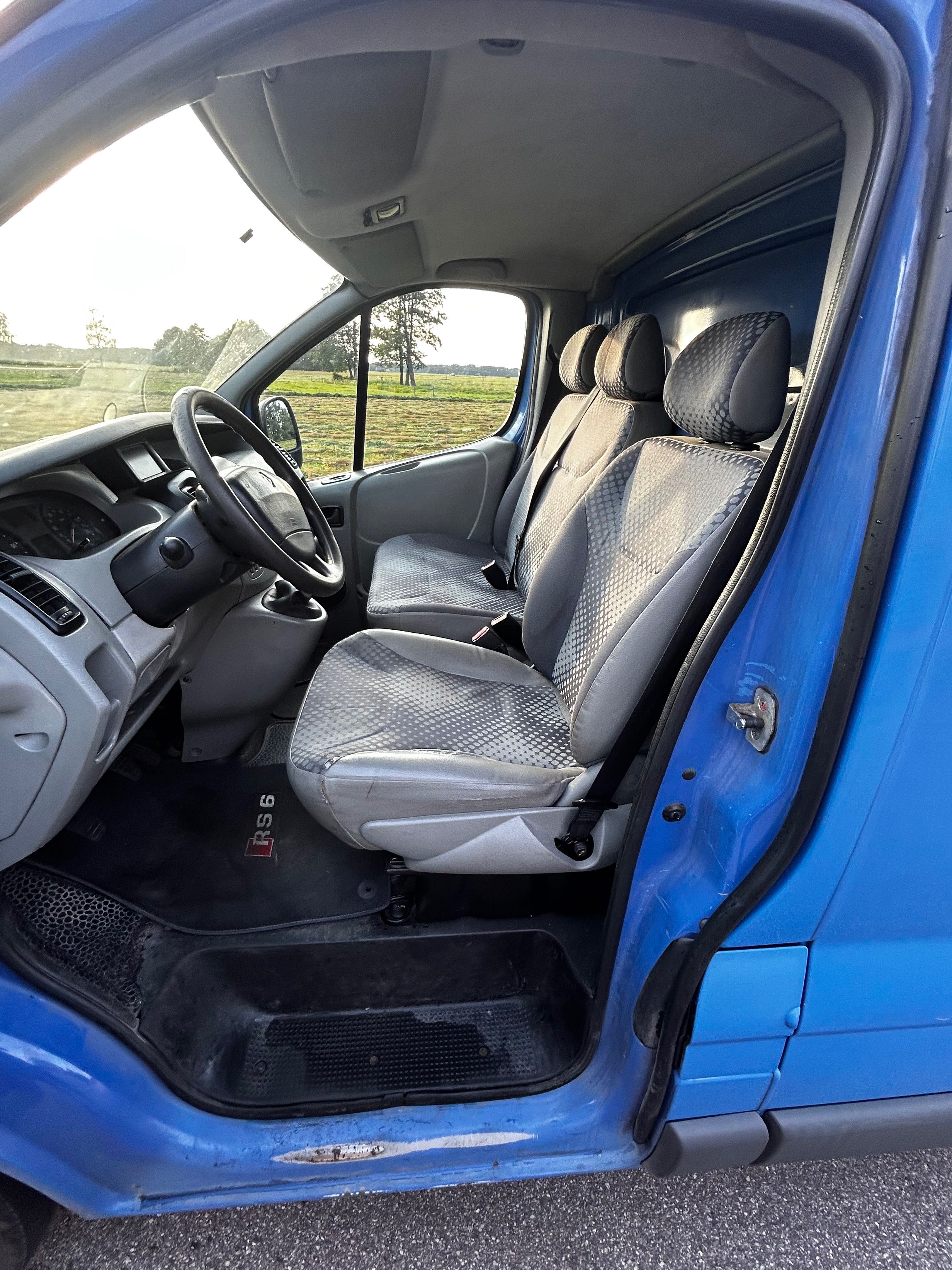 Renault trafic 07r.2.0 dci klima