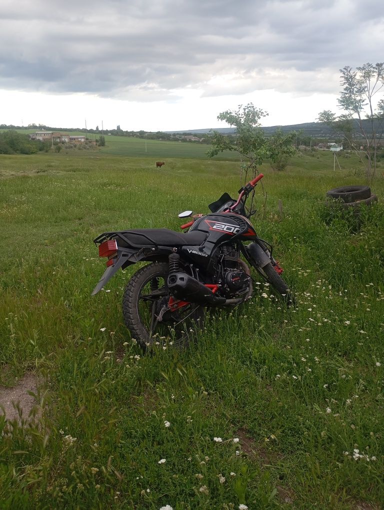 Продам Viper zs200a-2