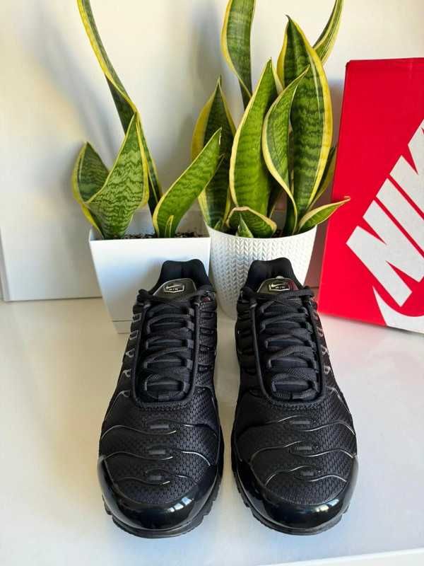 czarny^Jerzyk^NikeMaxTN^UnisexTrampki Roz.41