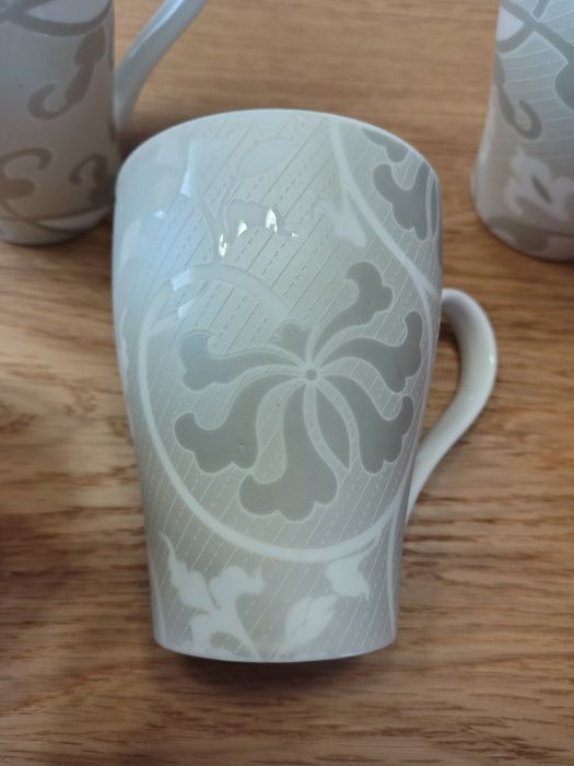 Zestaw 5 kubków srebrne, szare