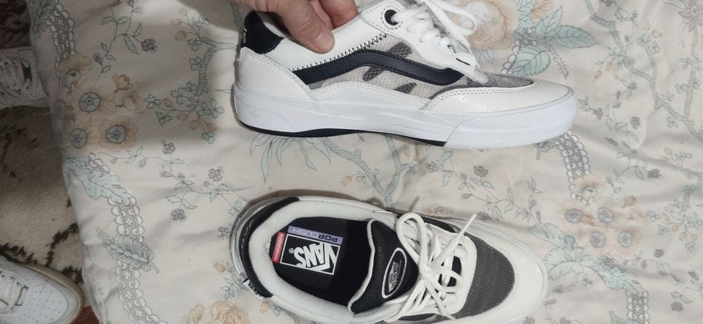 Vans MN Wayvee couro brancas