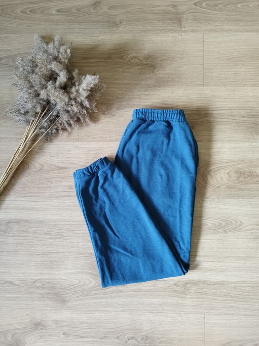 Sportowe, damskie spodnie Gymshark, baggy, rozm. M