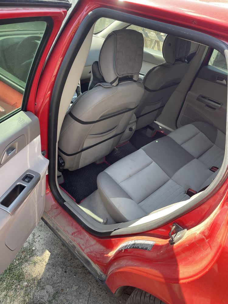 Продам Volvo v50 2.0 D
