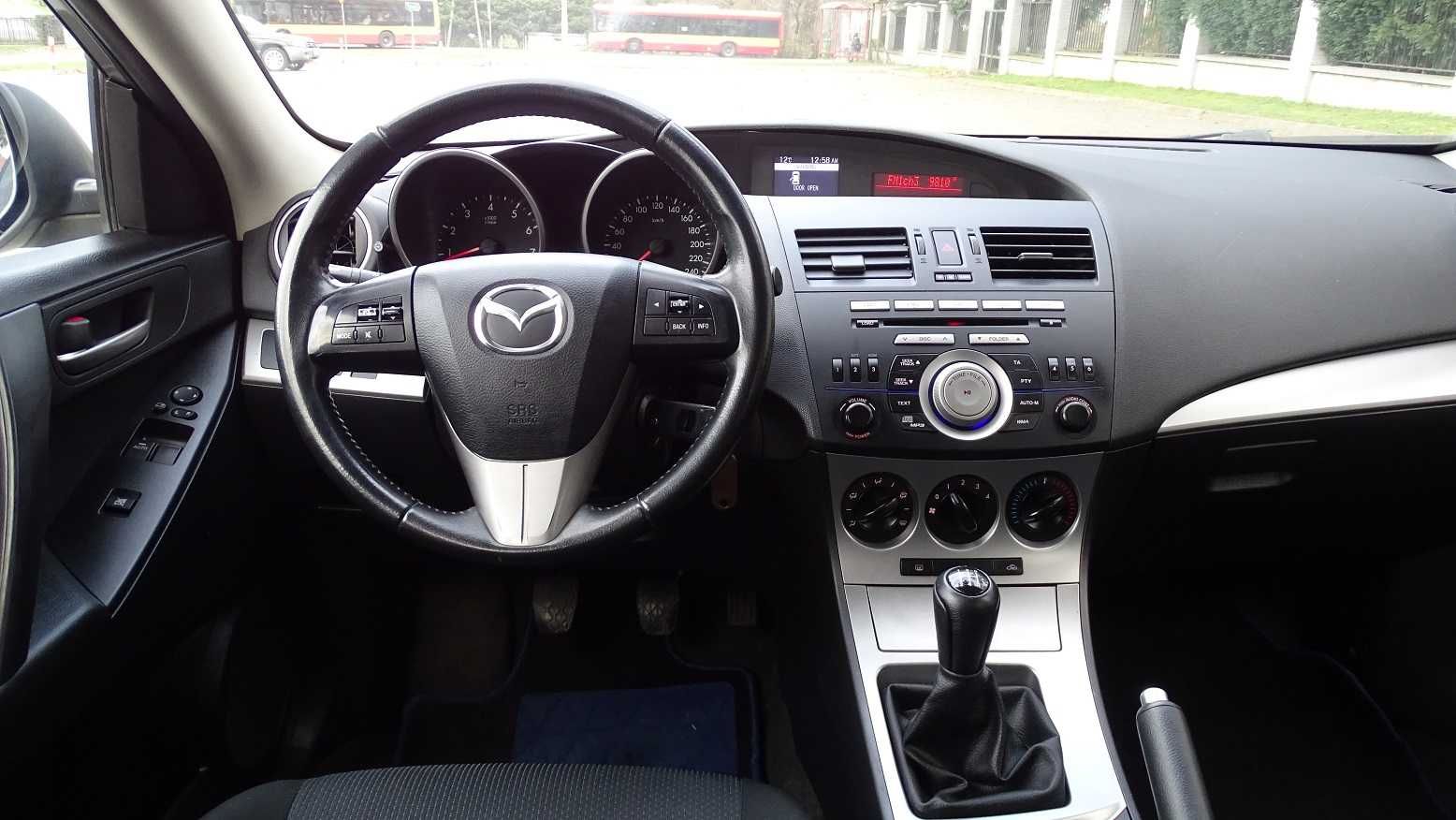 MAZDA 3 1,6 BENZYNA,klima,alu,elektryka,,abs,autoalarm