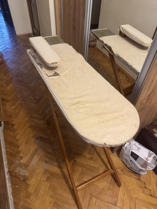 Гладильна,прасувальна дошка