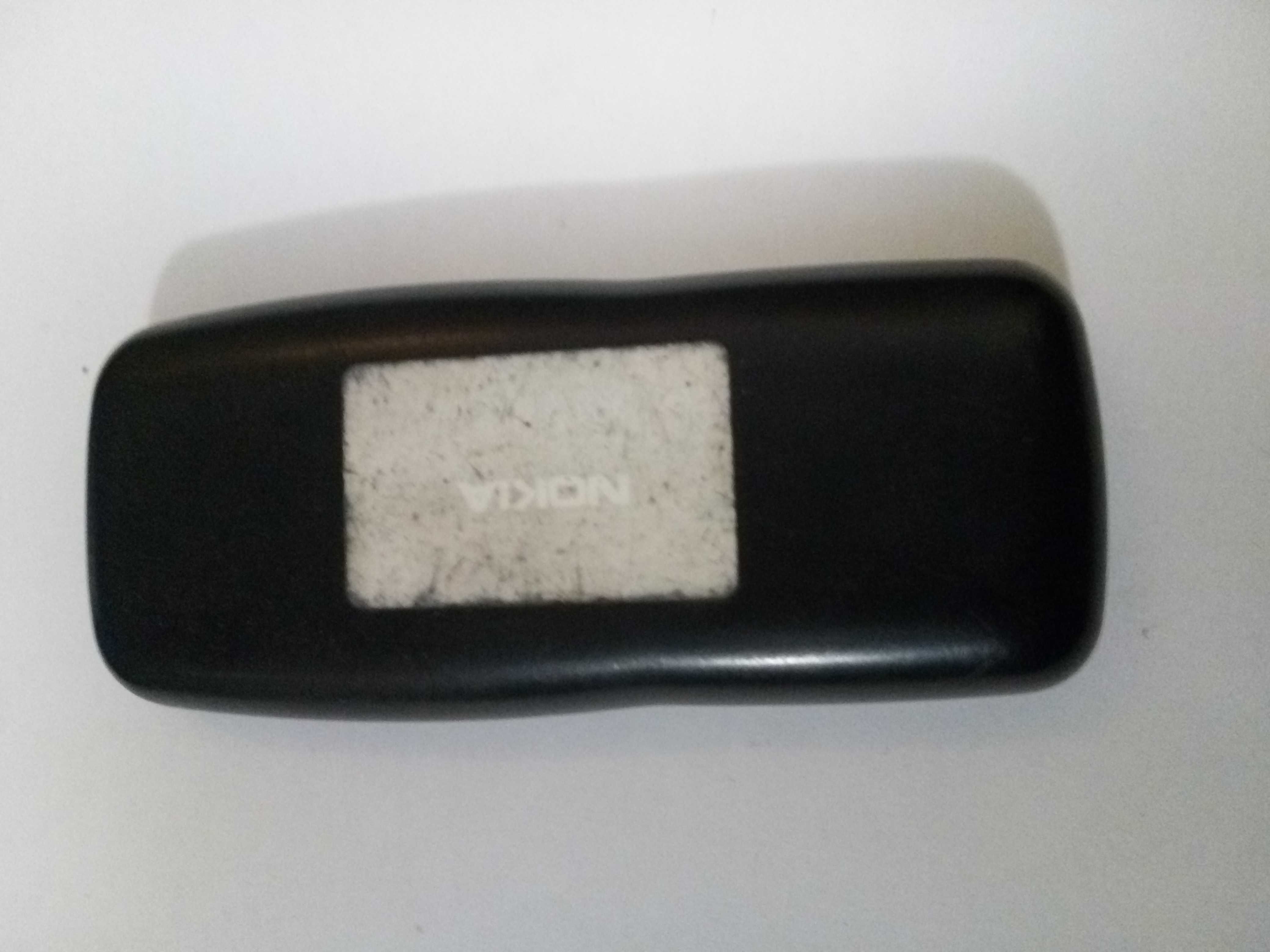 Nokia 106 телефон на 2 сим карты/зарядное