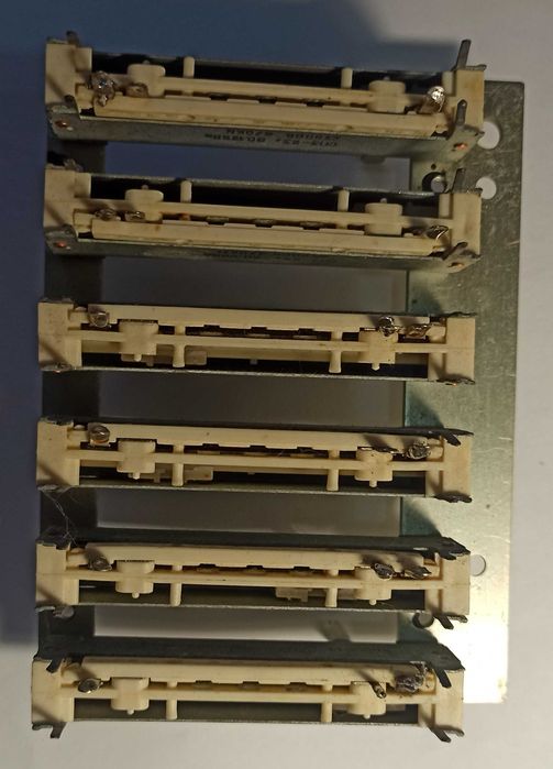 Резистор змінний ползунковий СП3-23