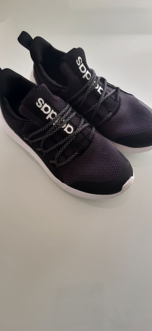 Buty adidas do biegania granatowo białe rozmiar  40