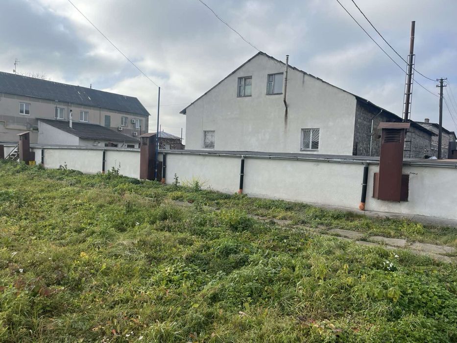 Оренда складів в Пустомитах різних площ