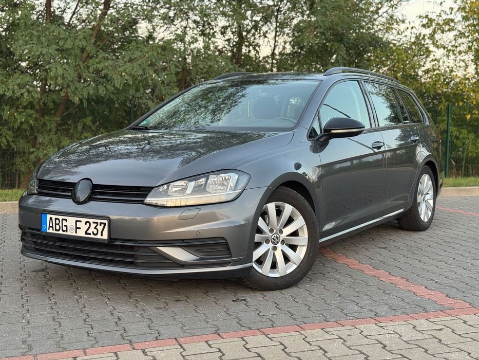 Volkswagen Golf Volkswagen Golf 2017 roku VII 2.0 TDI, Fakture VAT marża