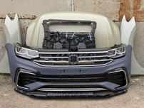 Решетка радиатора Volkswagen Tiguan 2022-/диффузор Tiguan
