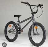 Bicicleta BMX 20 Cinza manobras