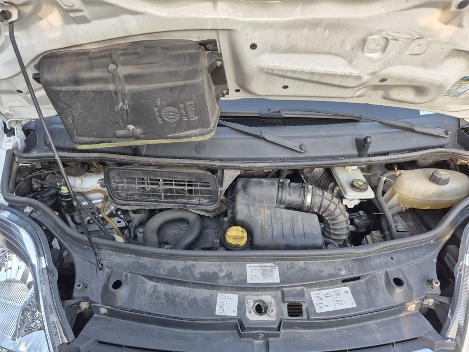 Vivaro 2.0 cdti | VAT 23% | 2. Właściciel | po serwisie