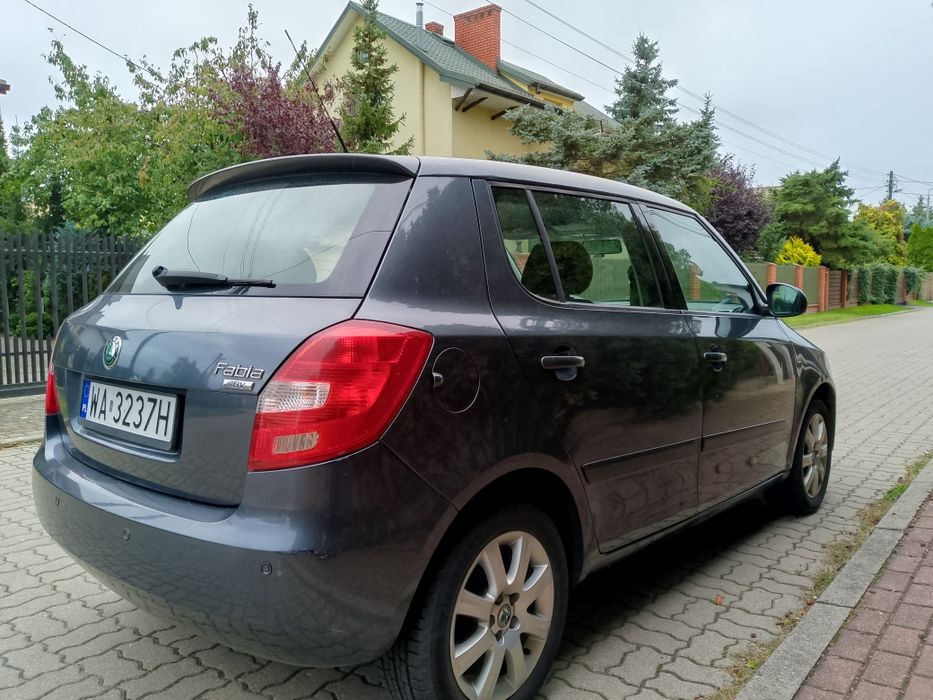 Skoda fabia 1.4 salon Polska niski przebieg klima