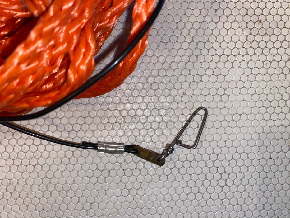 cabo flutuante bungee caça pesca submarina no azul