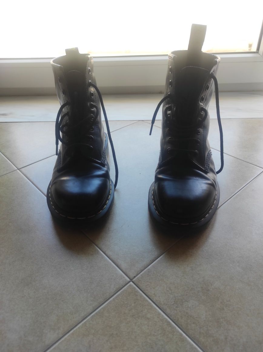 Botas Dr. Martens 1460 Preto