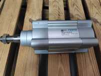 DSBC-50-25-D3-PPSA-N3 Siłownik znormalizowany FESTO