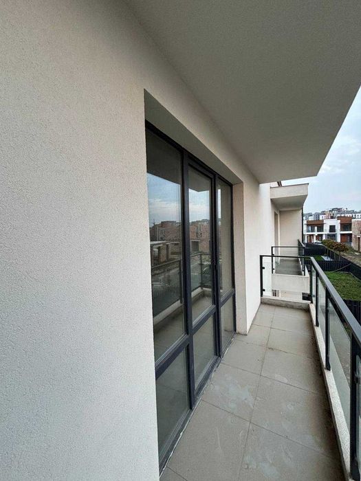 Продається будинок (таунхаус) з частковим ремонтом/ЗАКРИТЕ МІСТЕЧКО