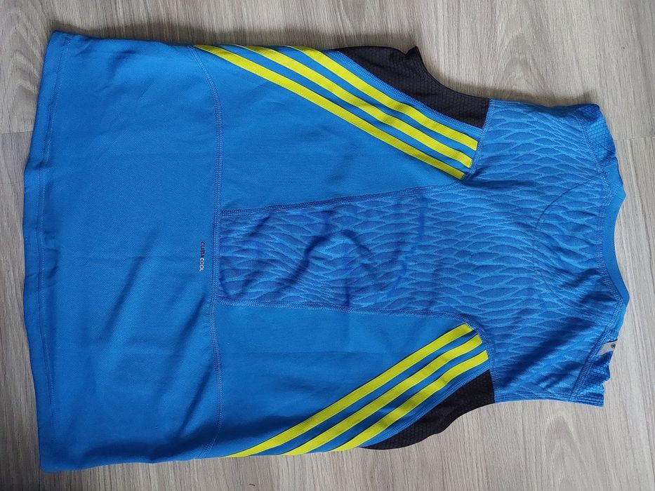 Dwie koszulki Adidas w cenie 1. Biała nowa