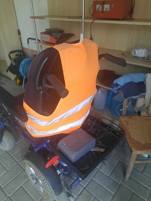 Wózek inwalidzki elektryczny Forest 2