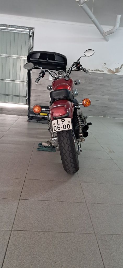 Moto Yamaha XV 535