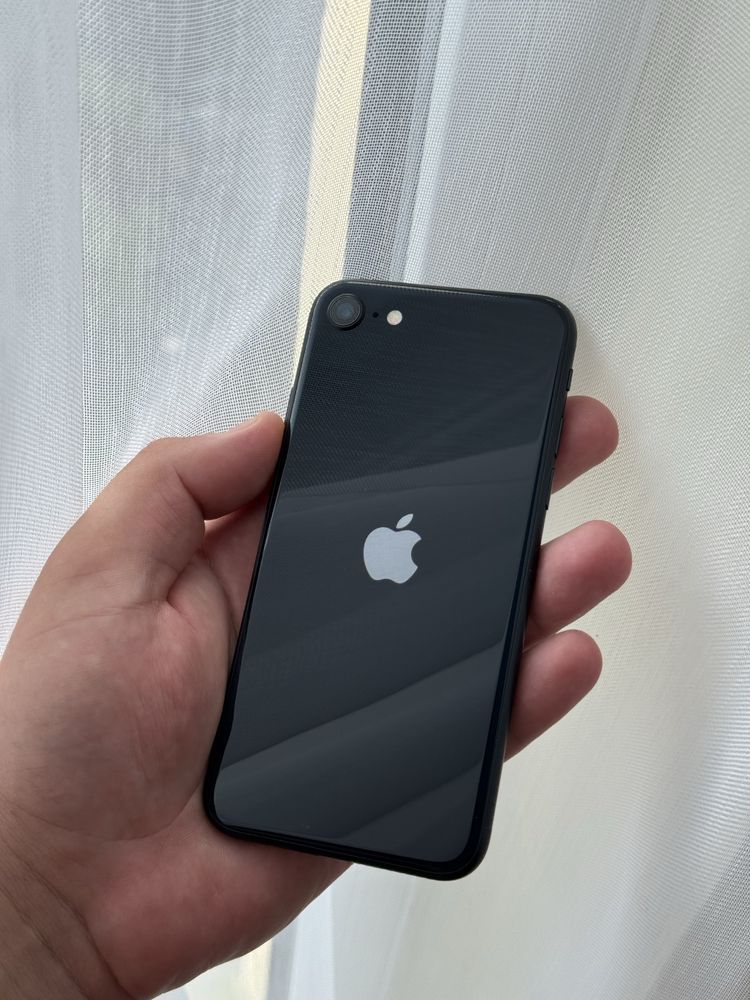Iphone se 3 , 64 gb , neverlock , 100%акб , Айфон се 3 , Айфон се 2022