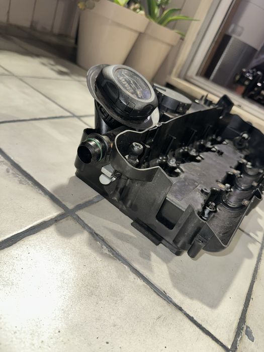 Tampa de a válvulas BMW E92 N47D20A