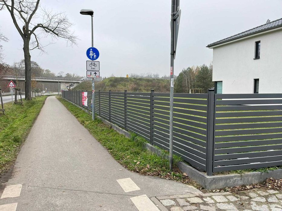 Tanie nowoczesne ogrodzenie frontowe / palisada