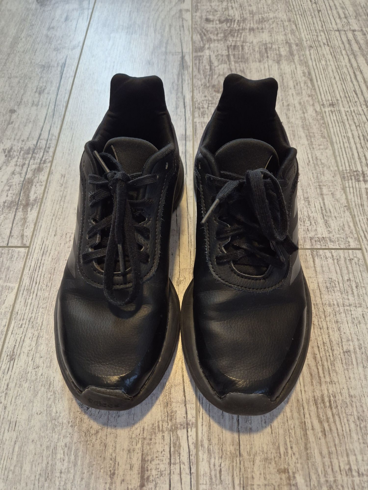 Adidas czarne adidasy dla chłopca 38 2/3