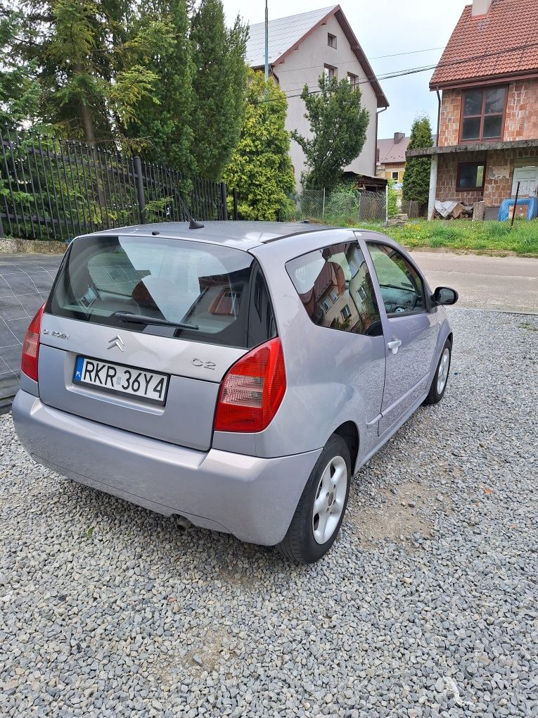 Citroen C2 1.1 benzyna klimatyzacja. Zadbane ogloszenie prywatne