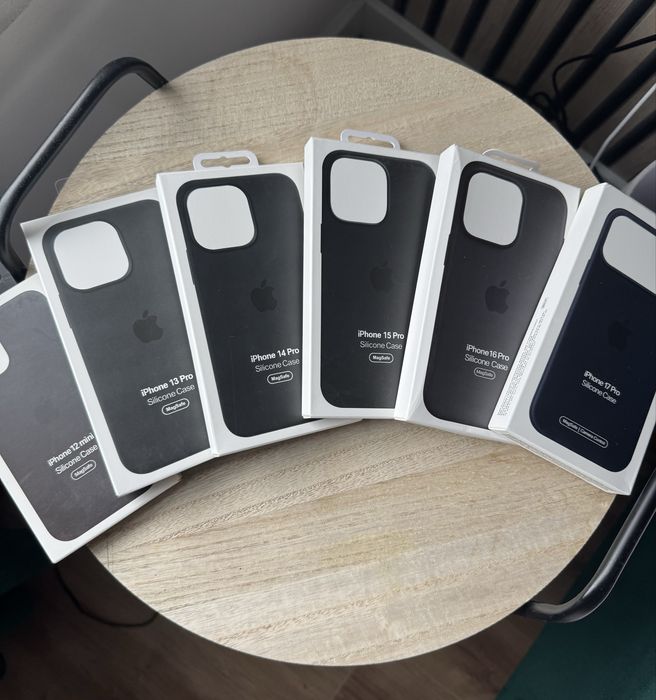 Etui iPhone case silicone MagSafe Nowy Czarny 12 mini 13 pro 14 pro