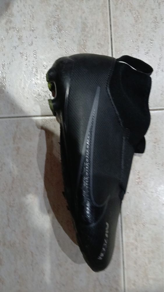 Chuteira nike 36
