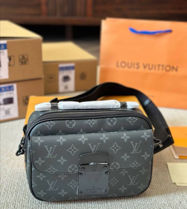 Мужская сумка Louis Vuitton  кроссбоди сумка луі вітон кросбоді