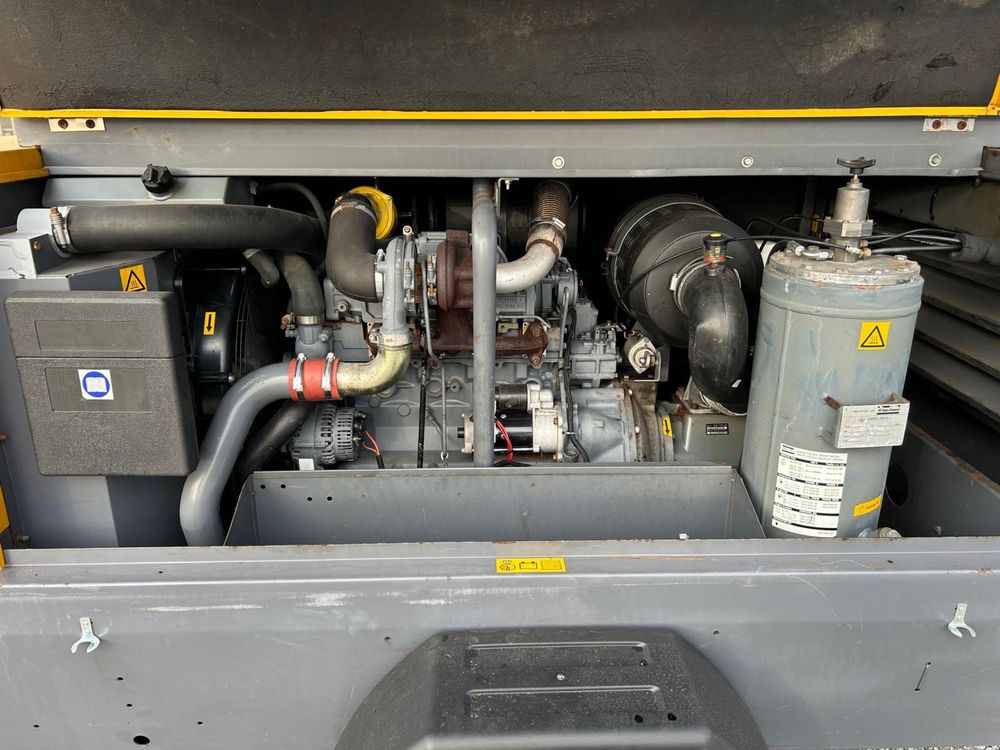Kompresor sprężarka śrubowa ATLAS COPCO XAS 186