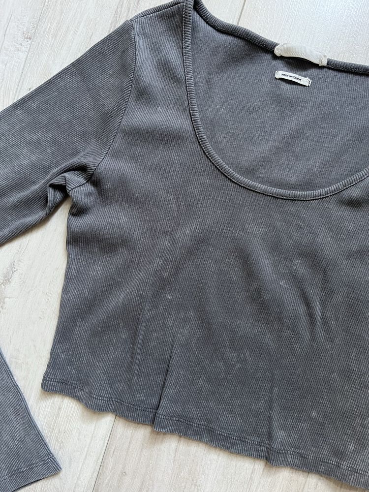 Crop top z długim rękawem Reserved