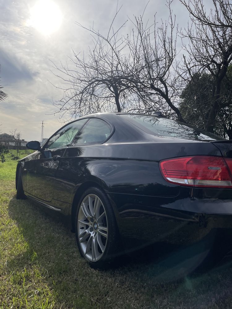 Bmw 320d coupe Pack M e92