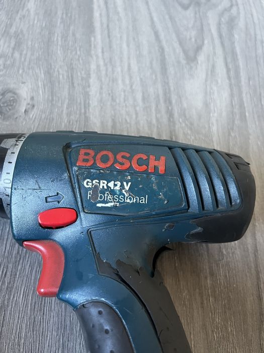 Шуруповерт без комплекту Bosch GSR 12 V