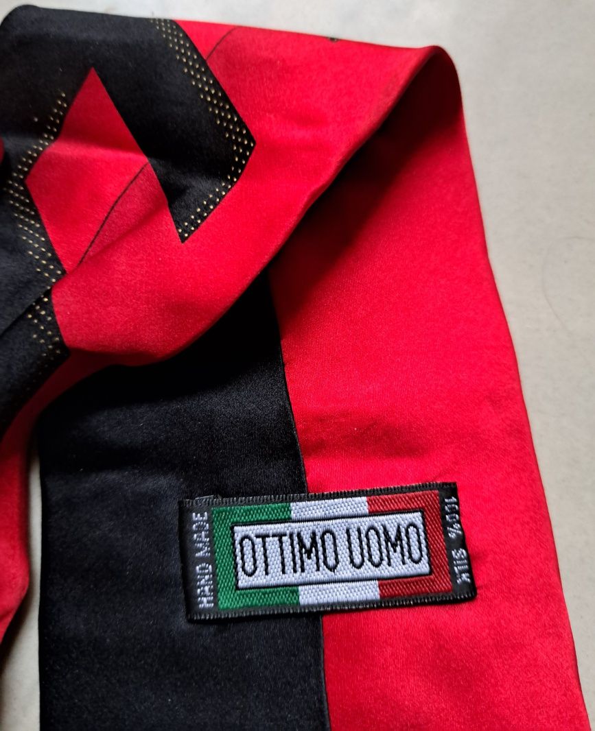 Krawat jedwabny z poszetką markowy " Ottimo Uomo " made in Italii