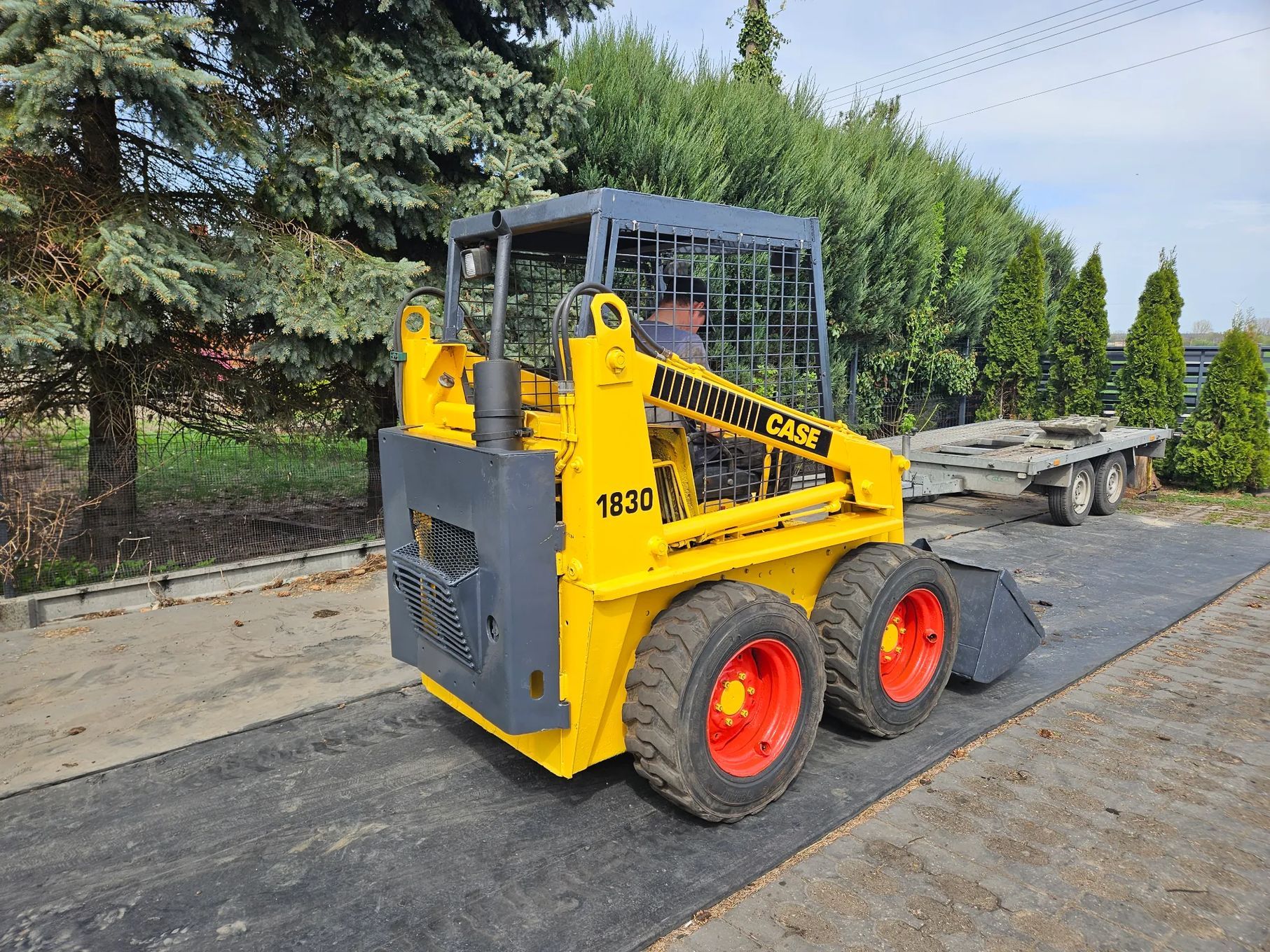 Thwaites 5000  Miniładowarka  Bobcat  Case 1830  Ładowarka