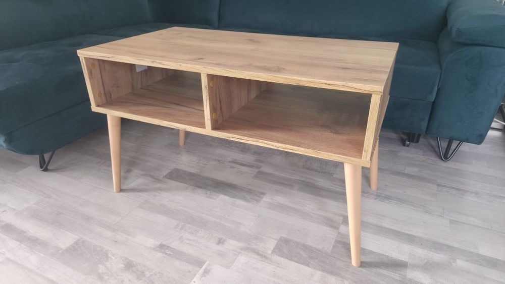 Stolik kawowy drewniany