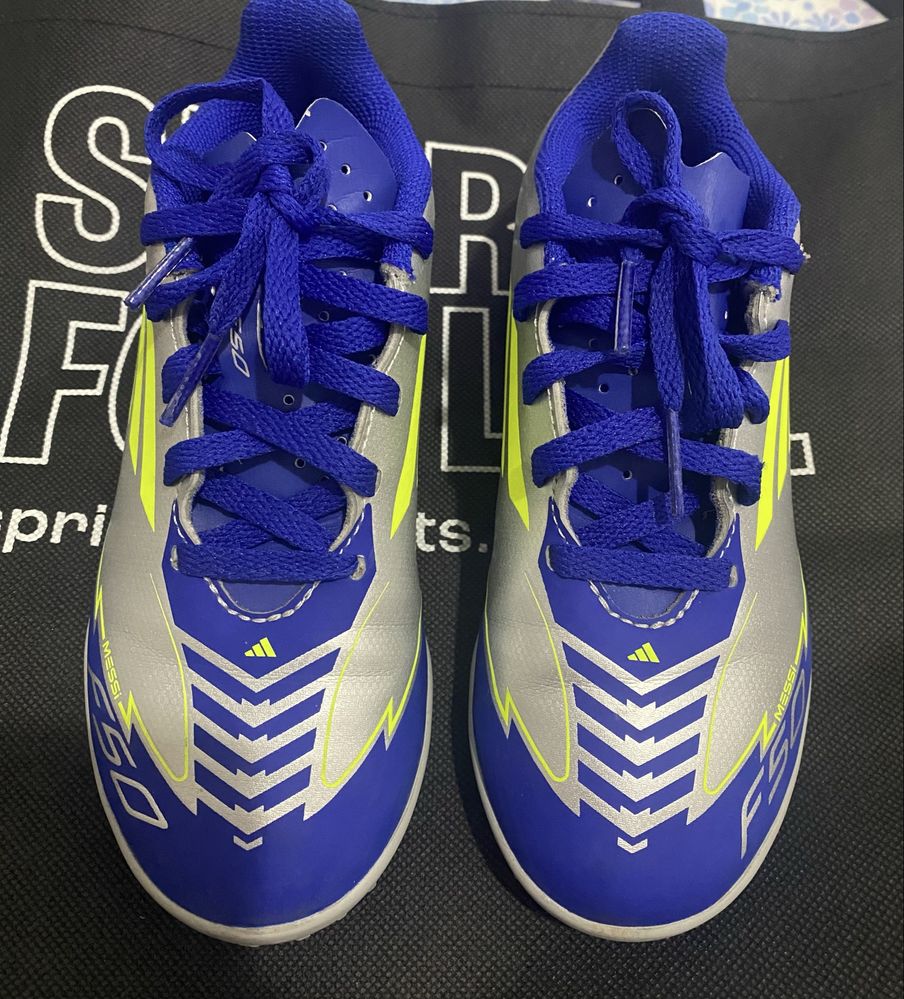 Vendo chuteira adidas