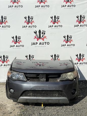 Перед Mitsubishi Outlander XL капот бампер фара крило аутлендер