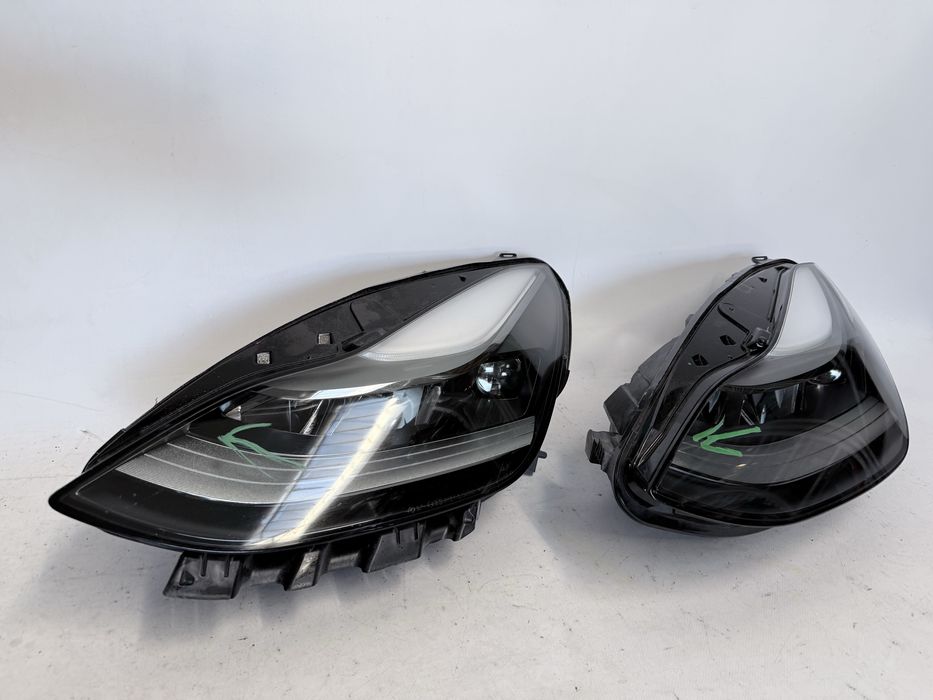 Фара левая линза Tesla Model 3